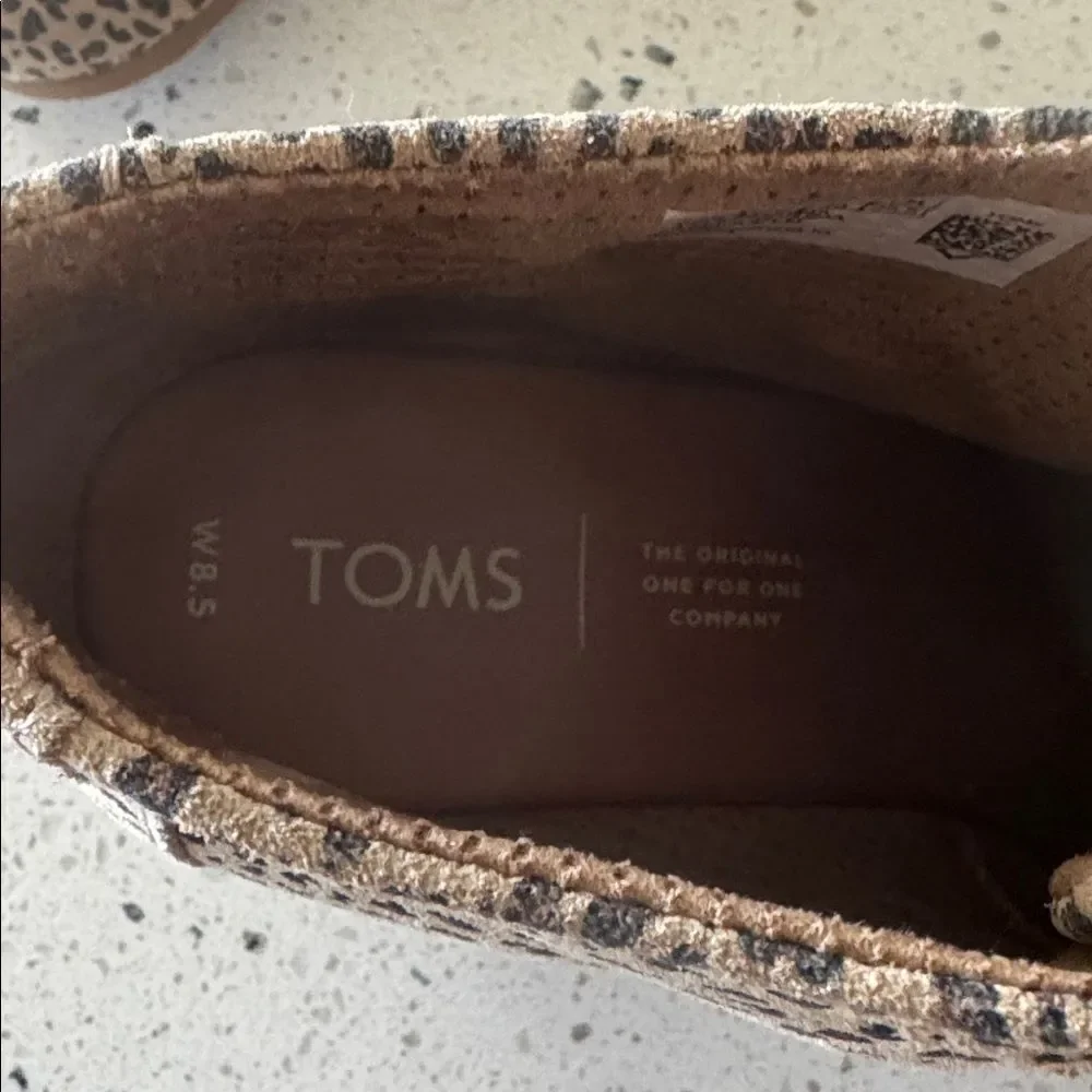 Toms KALA Tan Black Mini Cheetah Animal Print Suede Wedge Ankle Bootie Size 8.5